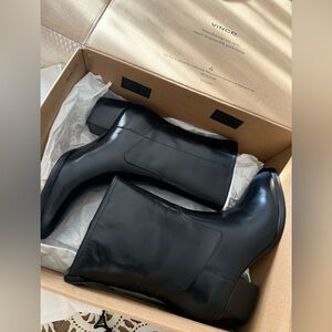 Vince Women's Arlington Pointed Toe Ankle Leather Black Heeled Boots Size 7M NIB